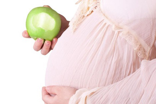 Употребление свежих фруктов во время беременности повышает IQ будущего ребенка