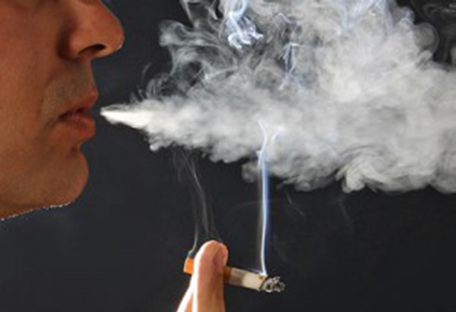 Курящий человек становятся жертвой воспаления, даже не подозревая об этом