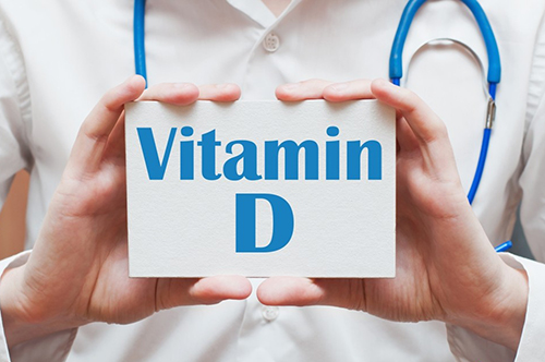 Дефицит витамина D повышает риск рассеянного склероза у женщин