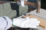 Չիլիացի գյուտարարն անվտանգ ձեռնոց է ստեղծել, որը դիմակայում է դանակի ծակոցին կամ մուրճի հարվածին. tert.am