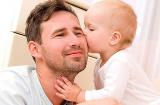 Отцовство — это не «помогать жене», а быть родителем своему ребенку