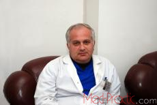 Արտակ Բարխուդարյան